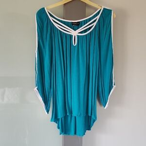 Venus Teal Size M Women's Cold Shoulder Top